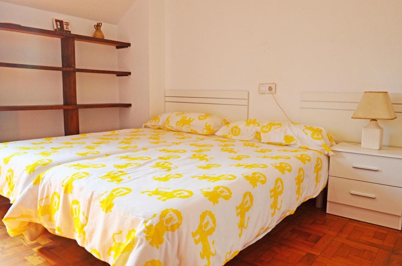 Apartamento El Corro: Con Parking En Pleno Centro De Comillas Εξωτερικό φωτογραφία