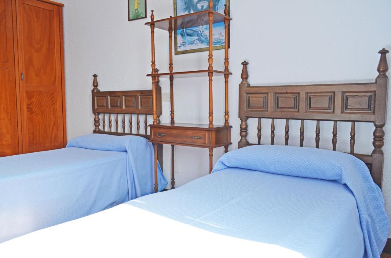 Apartamento El Corro: Con Parking En Pleno Centro De Comillas Εξωτερικό φωτογραφία