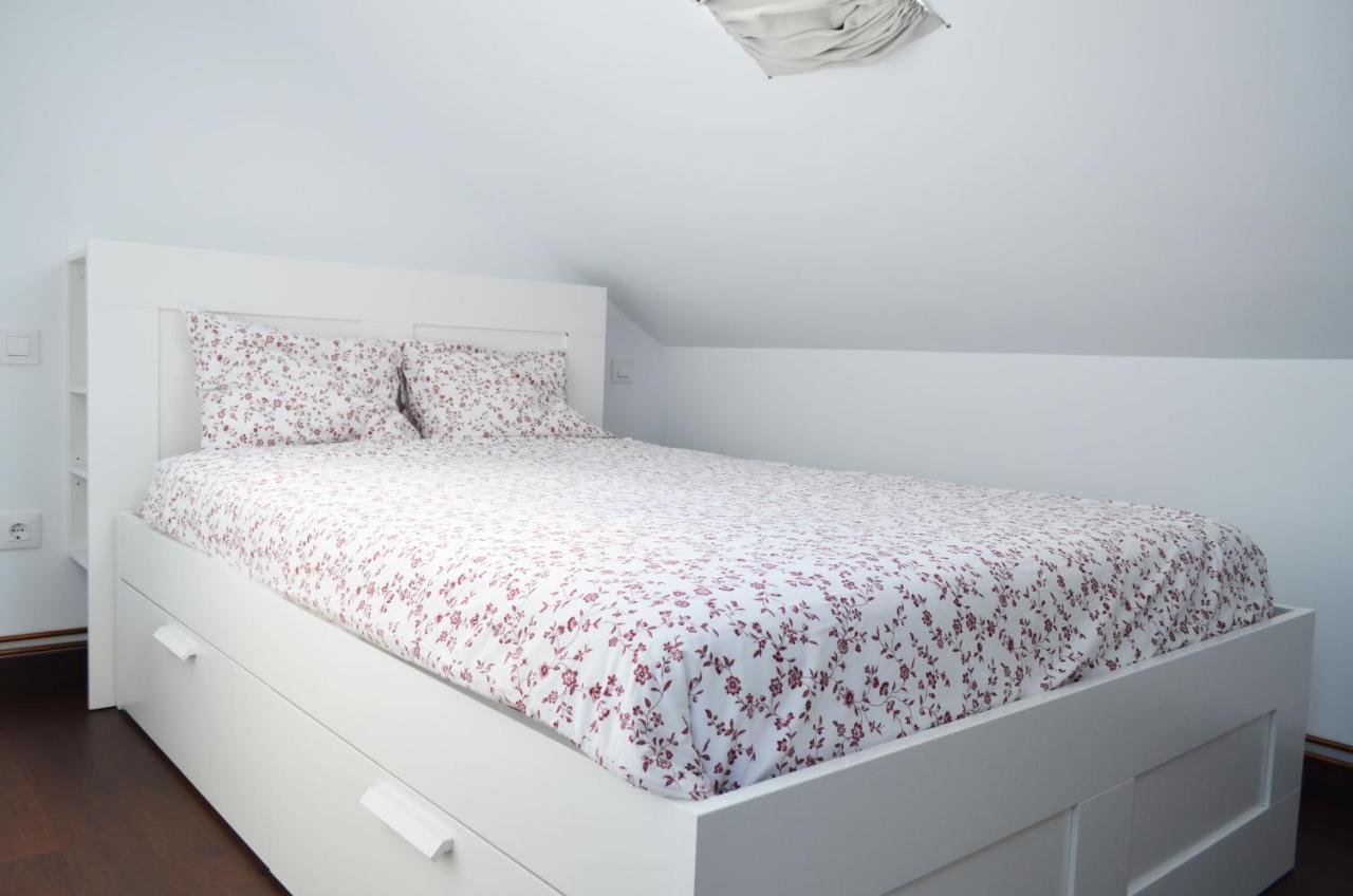 Apartamento El Corro: Con Parking En Pleno Centro De Comillas Εξωτερικό φωτογραφία