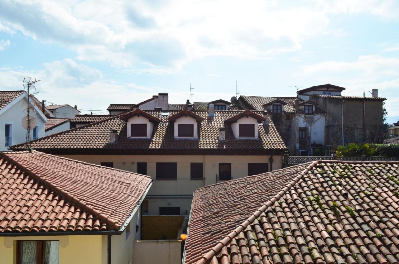 Apartamento El Corro: Con Parking En Pleno Centro De Comillas Εξωτερικό φωτογραφία